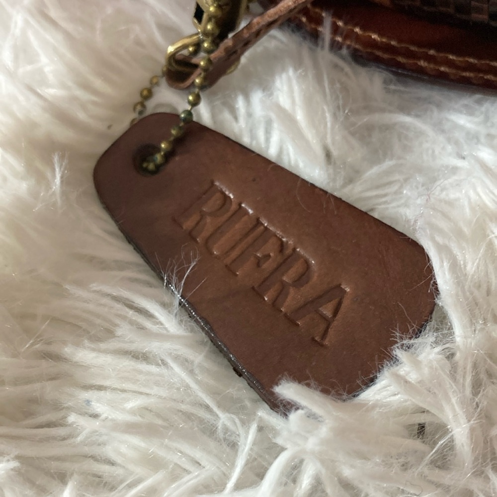Italian Saddle Crossbody Handbag - Picture 10 of 16